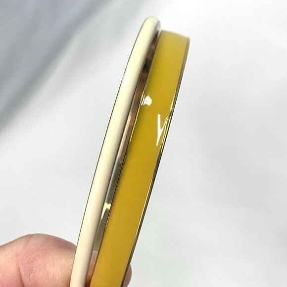 J.Crew Slim Bangle Set of Two Enamel & Gold Tone Metal White Yellow 2.5" - Picture 6 of 7